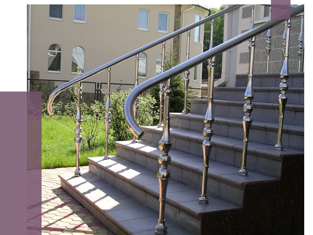 Перила для крыльца в Братске от 10714 руб. — монтаж ПРОЛЁТ-Брт