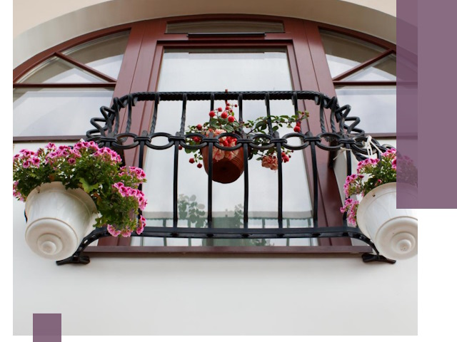 Изготовление и монтаж французских балконов в Братске