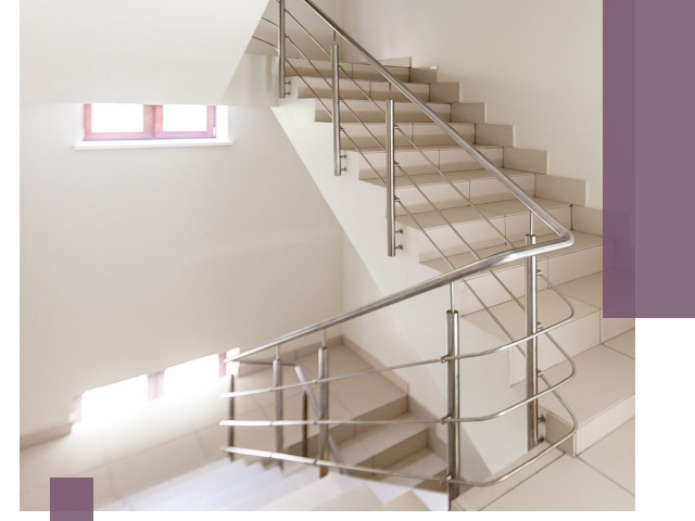 Установка и замена перил в подъезде в Братске