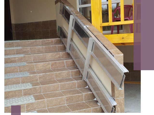 Откидные пандусы под ключ в Братске — монтаж и демонтаж