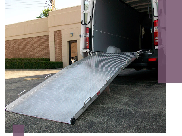 Мобильные пандусы в Братске — производство, монтаж и аренда