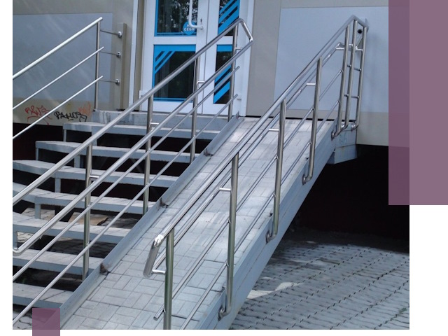 Пандус на крыльцо под ключ в Братске: монтаж и изготовление