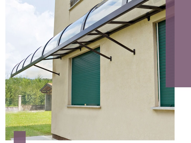 Козырьки над окнами в Братске — изготовление и монтаж по выгоде