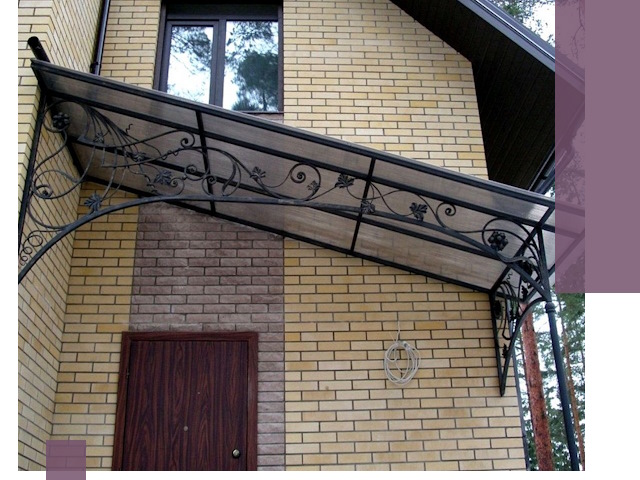 Односкатные козырьки из металла под ключ в Братске