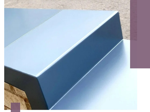 Крышки на парапет в Братске: изготовление и монтаж под ключ