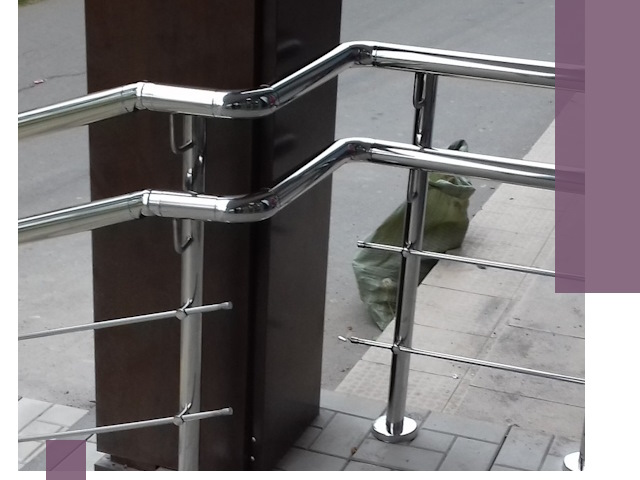 Монтаж поручней из нержавеющей стали в Братске качественно и быстро